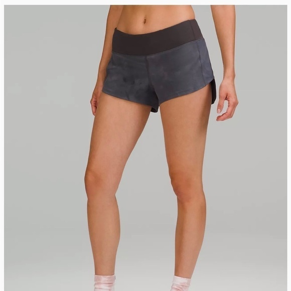 Lululemon Speed up Low-rise lined short 2.5 - Picture 2 of 6